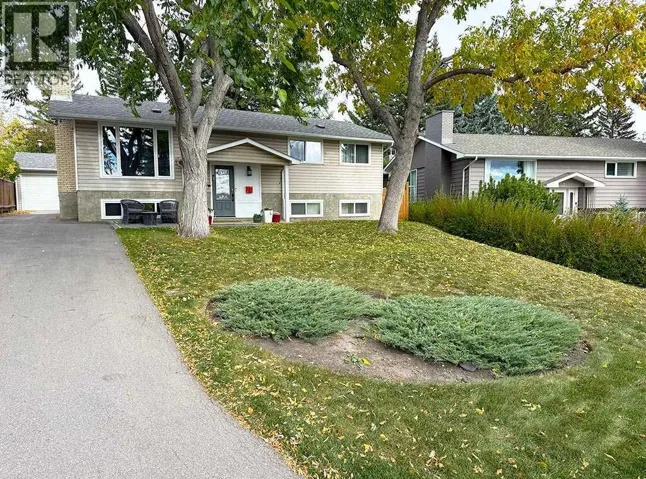5864 Dalford Hill NW, Calgary, Alberta T3A1L6