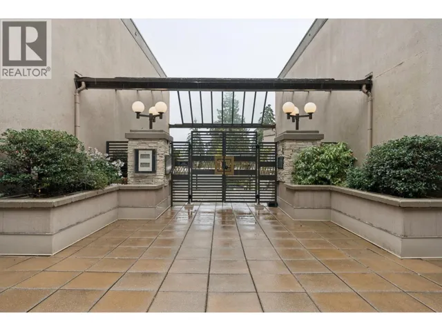 602 1500 OSTLER COURT, North Vancouver, British Columbia V7G2S2