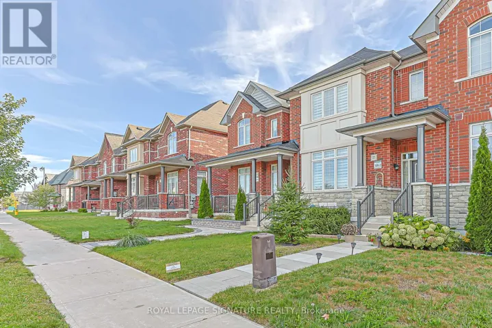 27 BEECHBOROUGH CRESCENT, East Gwillimbury (Sharon), Ontario L9N0L6