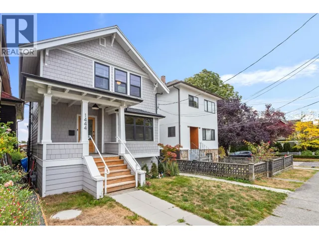 1444 LAKEWOOD DRIVE, Vancouver, British Columbia V5L4M8