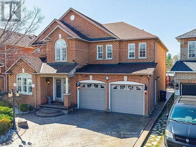 61 WOODVALLEY DRIVE, Brampton (Fletcher's Meadow), Ontario L7A1Z3