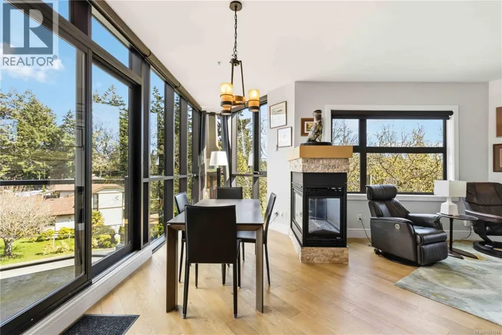 301 2850 Aldwynd Rd, Langford, British Columbia V9B3S7