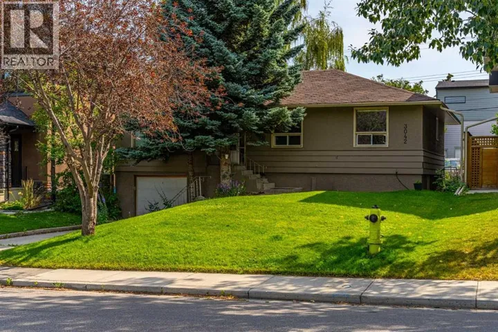 3042 28 Street SW, Calgary, Alberta T3E2J5