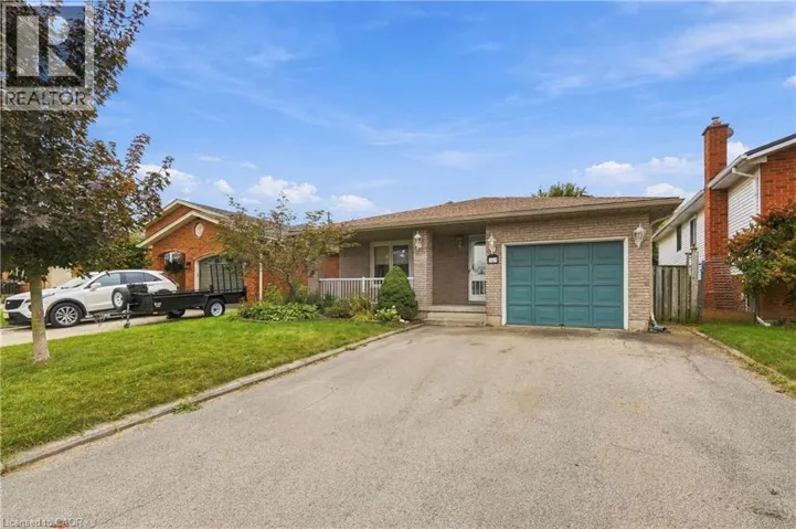 7814 DONLEE Drive, Niagara Falls, Ontario L2H2N5