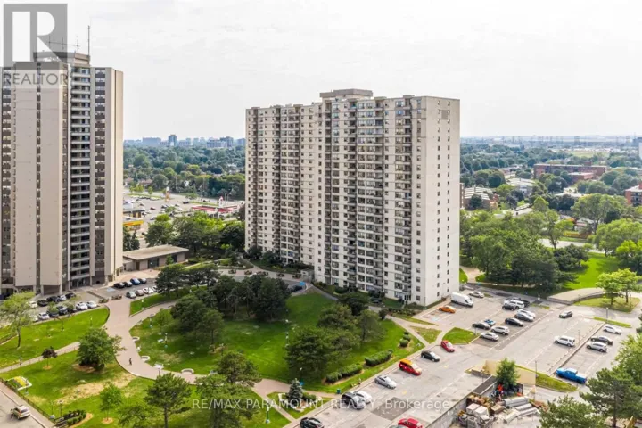 1813 - 390 DIXON ROAD, Toronto (Kingsview Village-The Westway), Ontario M9R1T4