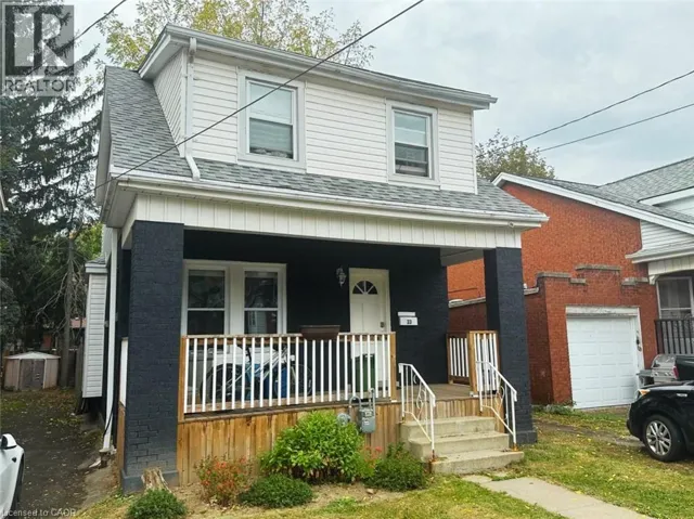 33 CLINE Avenue N, Hamilton, Ontario L8S3Z3