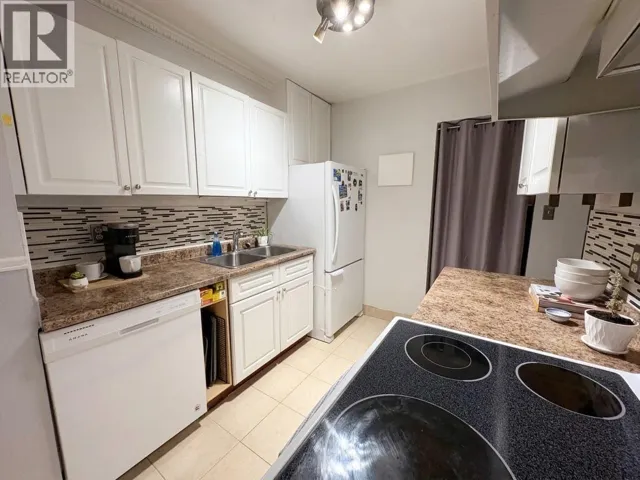 112 6105 KINGSWAY, Burnaby, British Columbia V5J5C7