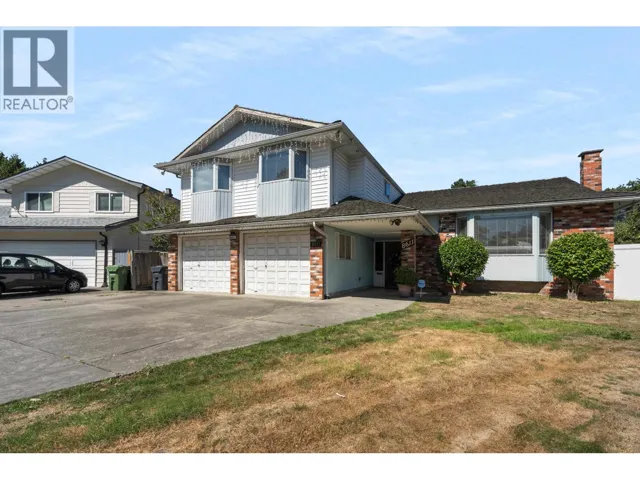 8611 RIDEAU DRIVE, Richmond, British Columbia V7A4M6