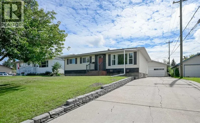 9703 87 Avenue, Grande Prairie, Alberta T8V0B1