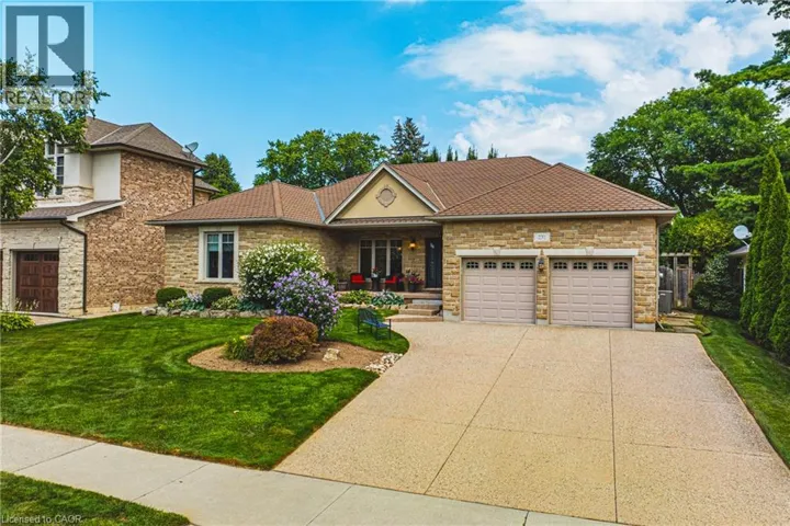 231 PINE COVE Road, Burlington, Ontario L7N1W1