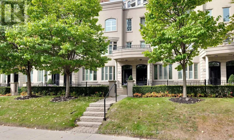 104 PLEASANT BOULEVARD, Toronto (Rosedale-Moore Park), Ontario M4T1J8
