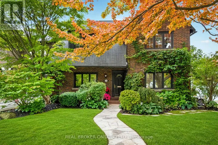 69 CHAPLIN CRESCENT, Toronto (Yonge-Eglinton), Ontario M5P1A2