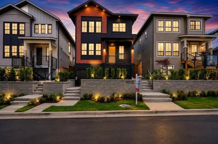 A 9312 EBOR ROAD, Delta, British Columbia V4C4R3