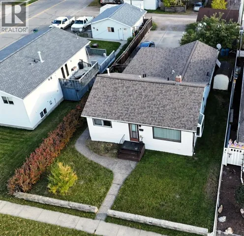 4907 7 Avenue, Edson, Alberta T7E1K8
