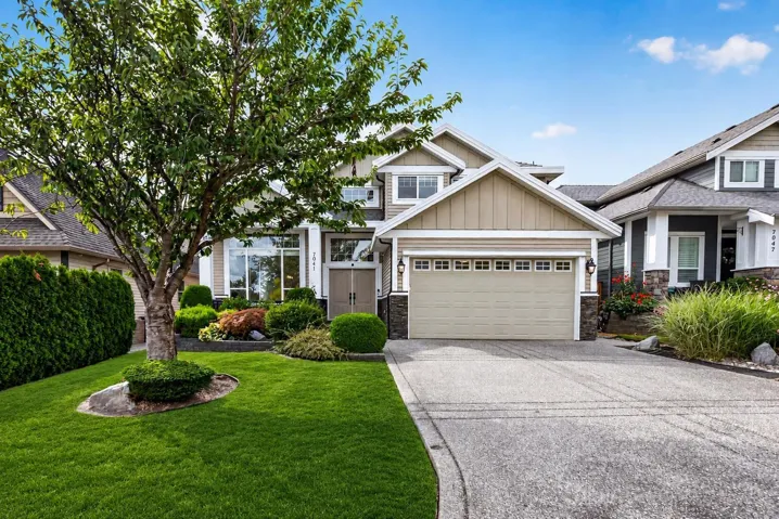 7041 198A STREET, Langley, British Columbia V2Y3H6