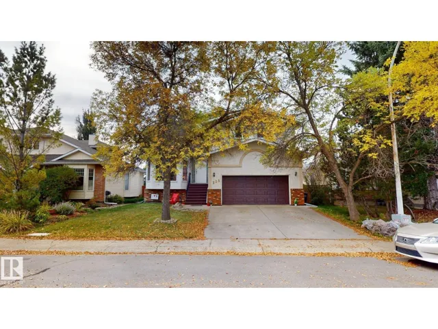 225 Heagle CR NW, Edmonton, Alberta T6R1V6