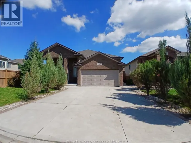 1926 MARK AVENUE, Windsor, Ontario N9B0B9