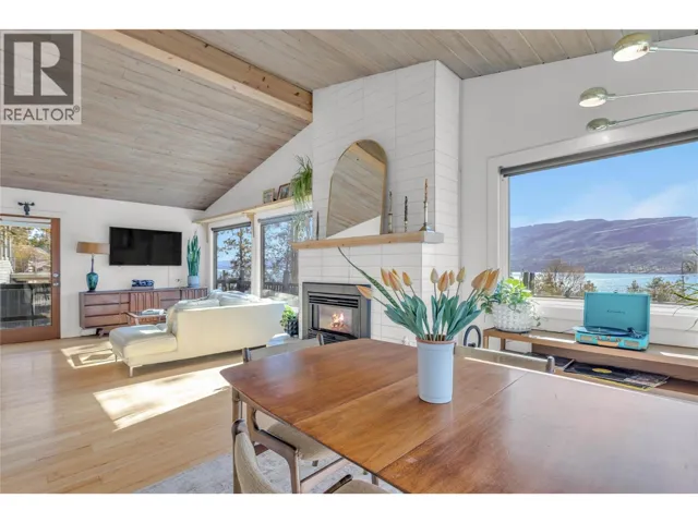 3991 Desert Pines Avenue, Peachland, British Columbia V0H1X2