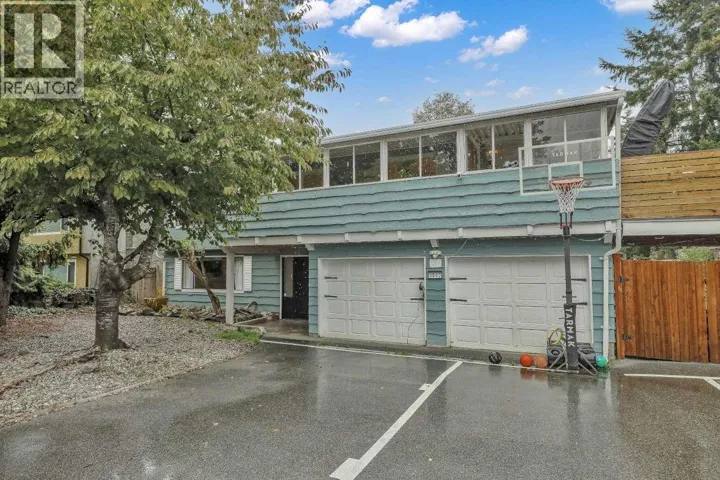 5517 18TH AVENUE, Tsawwassen, British Columbia V4M2J1