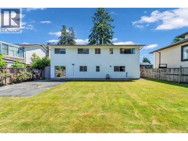 9091 ASH STREET, Richmond, British Columbia V7A2T5