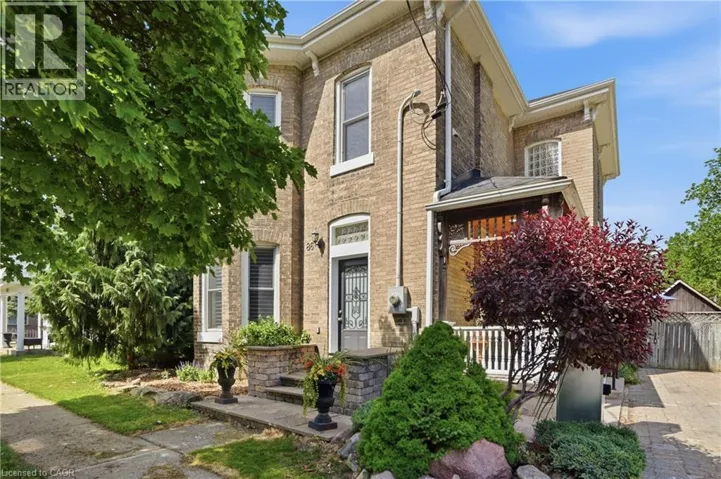 86 OAK Street, Brantford, Ontario N3T2B3