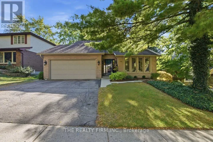 11 SOMERSET CRESCENT, London South (South K), Ontario N6K3L6