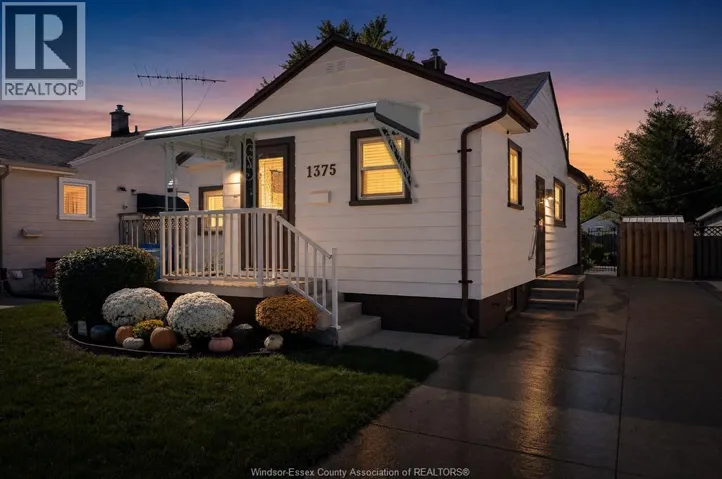 1375 BERNARD ROAD, Windsor, Ontario N8Y4K2