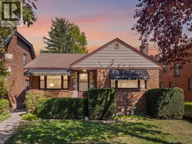 2214 VICTORIA AVENUE, Windsor, Ontario N8X1R1