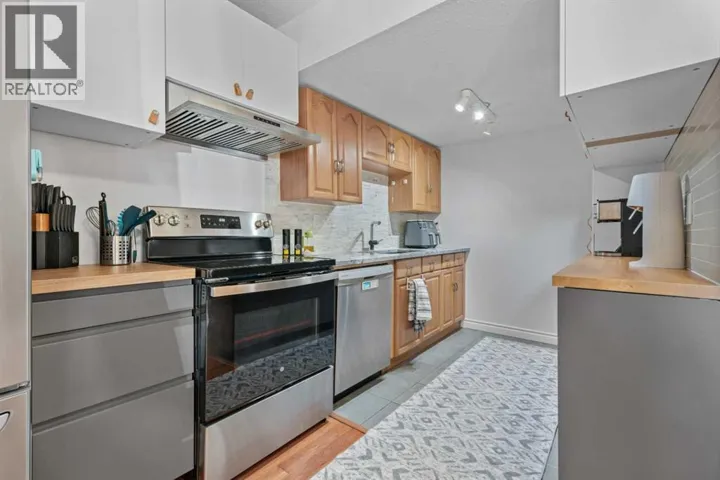 302, 9930 Bonaventure Drive SE, Calgary, Alberta T2J4L4