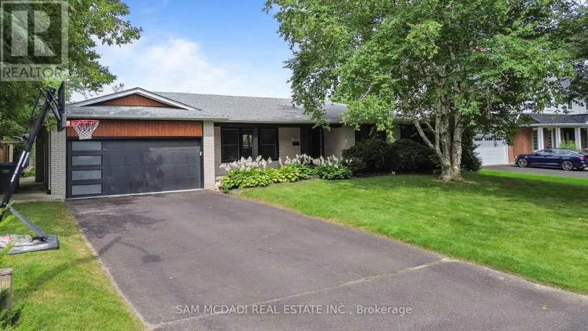 1357 SAGINAW CRESCENT, Mississauga (Lorne Park), Ontario L5H1X4