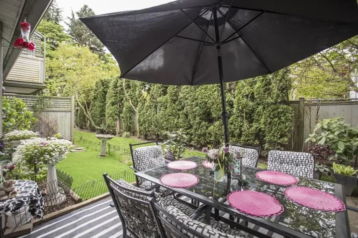 126 8060 121A STREET, Surrey, British Columbia V3W0S5