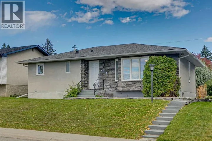 612 Mcintosh Road NE, Calgary, Alberta T3E5Z3