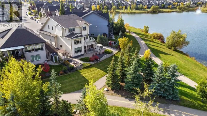 66 Legacy Green SE, Calgary, Alberta T2X0X6