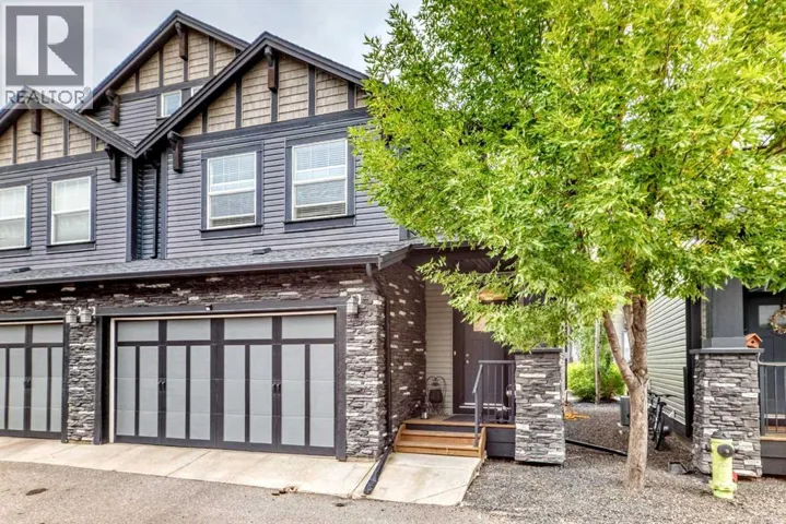 901, 110 Coopers Common SW, Airdrie, Alberta T4B3Y3