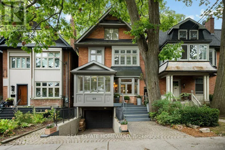 69 WALMSLEY BOULEVARD, Toronto (Yonge-St. Clair), Ontario M4V1X7