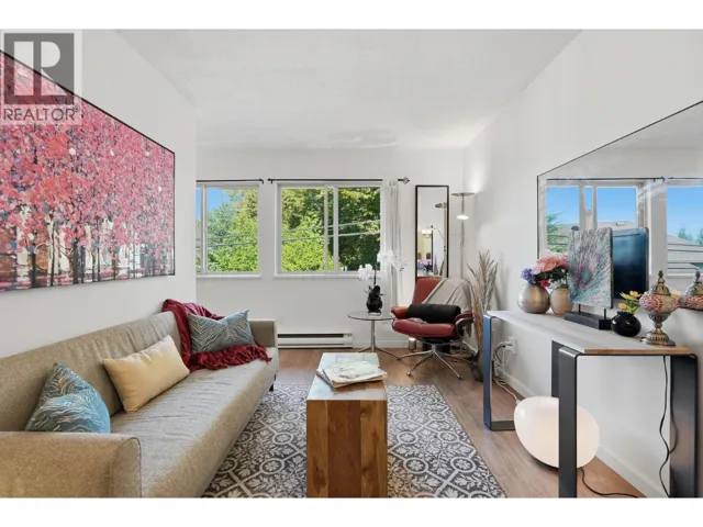 104 3465 GLEN DRIVE, Vancouver, British Columbia V5V4S5