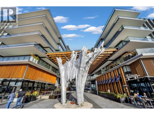 214 1355 BELLEVUE AVENUE, West Vancouver, British Columbia V7T0B4