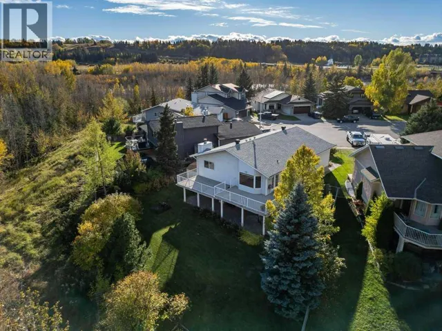 31 Riverside Place, Cochrane, Alberta T4C1J6