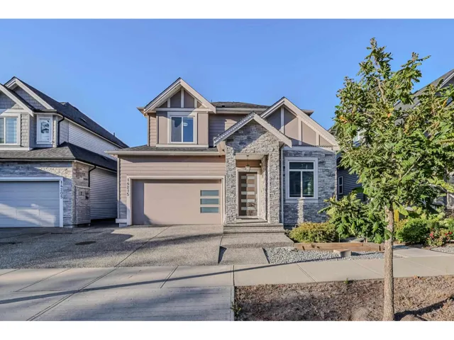 14215 61B AVENUE, Surrey, British Columbia V3X0K5
