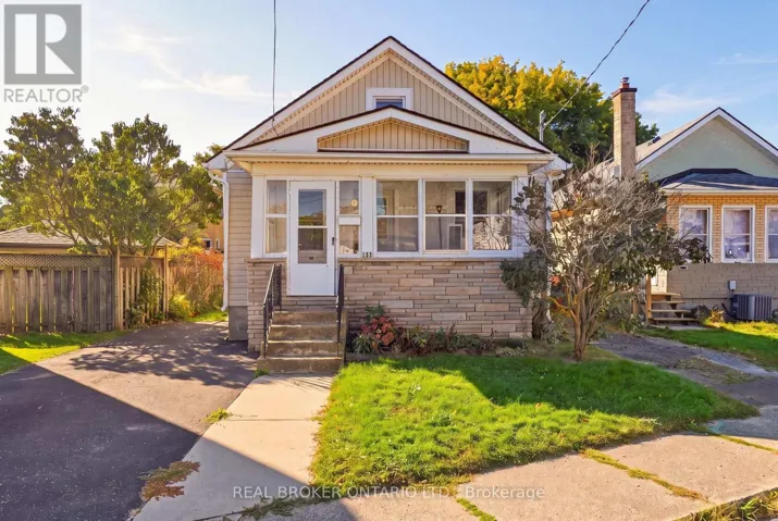 132 GRASS AVENUE, St. Catharines (Downtown), Ontario L2R1T4