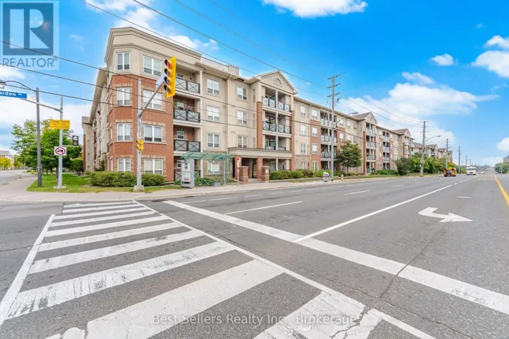 220 - 60 MENDELSSOHN STREET, Toronto (Clairlea-Birchmount), Ontario M1L0G9
