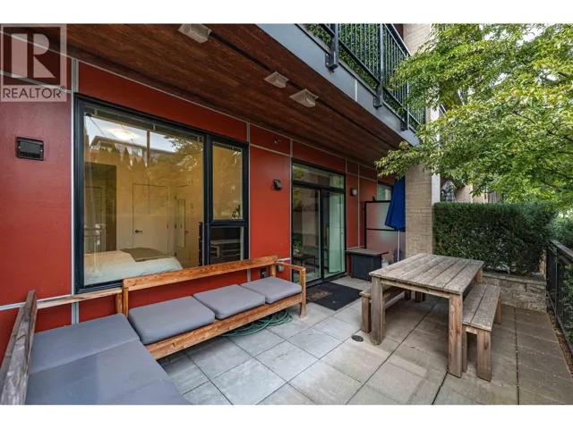 109 621 REGAN AVENUE, Coquitlam, British Columbia V3J0K1