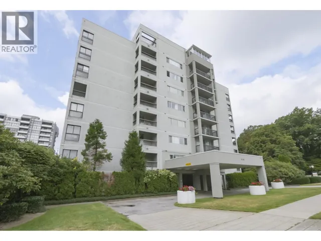 402 550 EIGHTH STREET, New Westminster, British Columbia V3M3R9