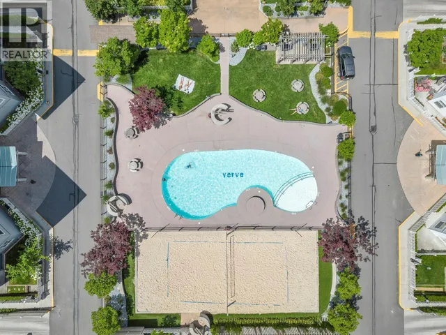 547 Yates Road Unit# 211, Kelowna, British Columbia V4V1V1