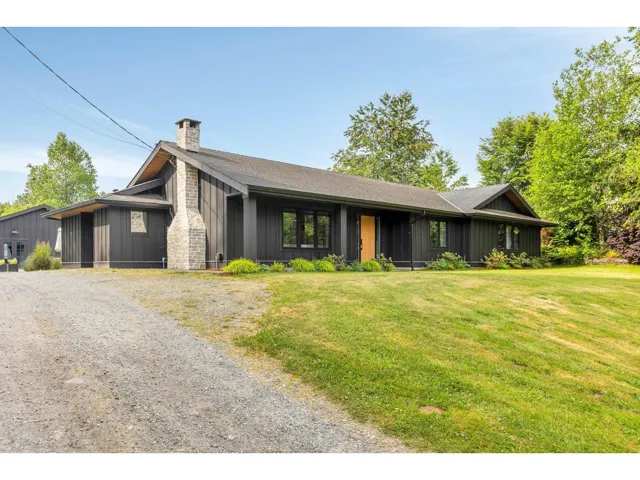 33496 IHLES AVENUE, Mission, British Columbia V2V6Y1