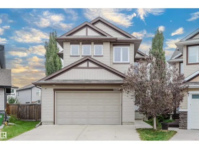 12207 171 AV NW, Edmonton, Alberta T5X0E8
