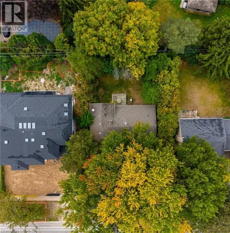 326 WALKERS Line, Burlington, Ontario L7N2C7