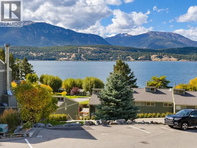 1385 TERRAVISTA Road, Windermere, British Columbia V0B2L0