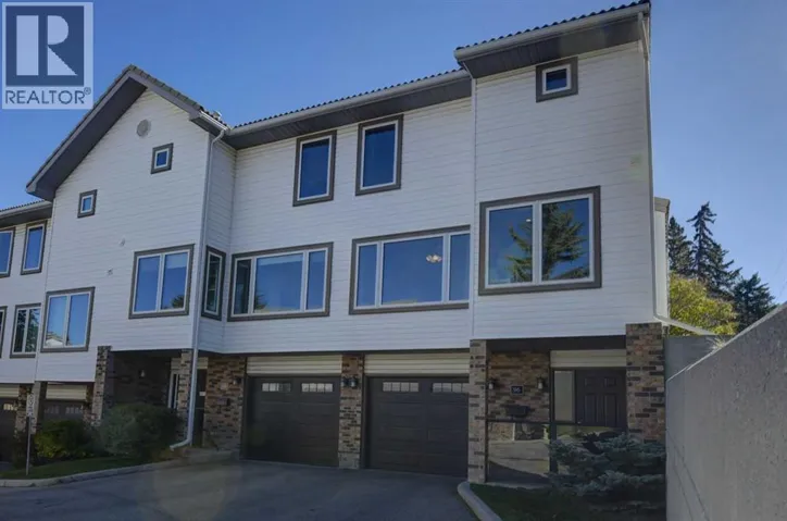 96 Coachway Gardens SW, Calgary, Alberta T3H2V9