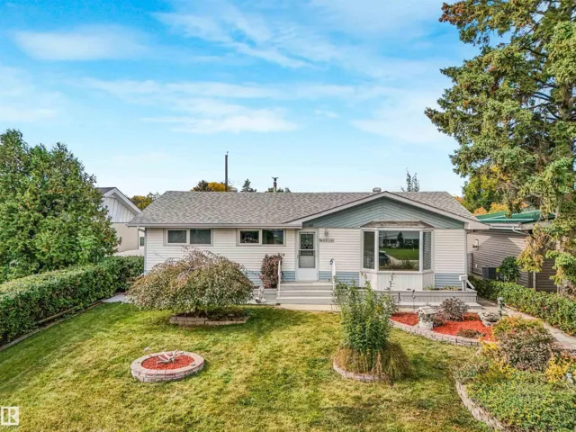8016 161 ST NW, Edmonton, Alberta T5R2K6